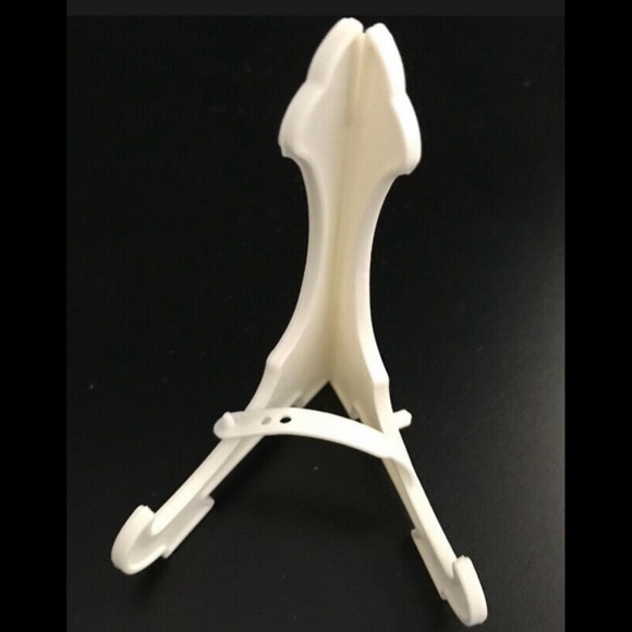 Vintage 1991 The Christening plate with stand by Abbie Williams - Picture 4 of 5